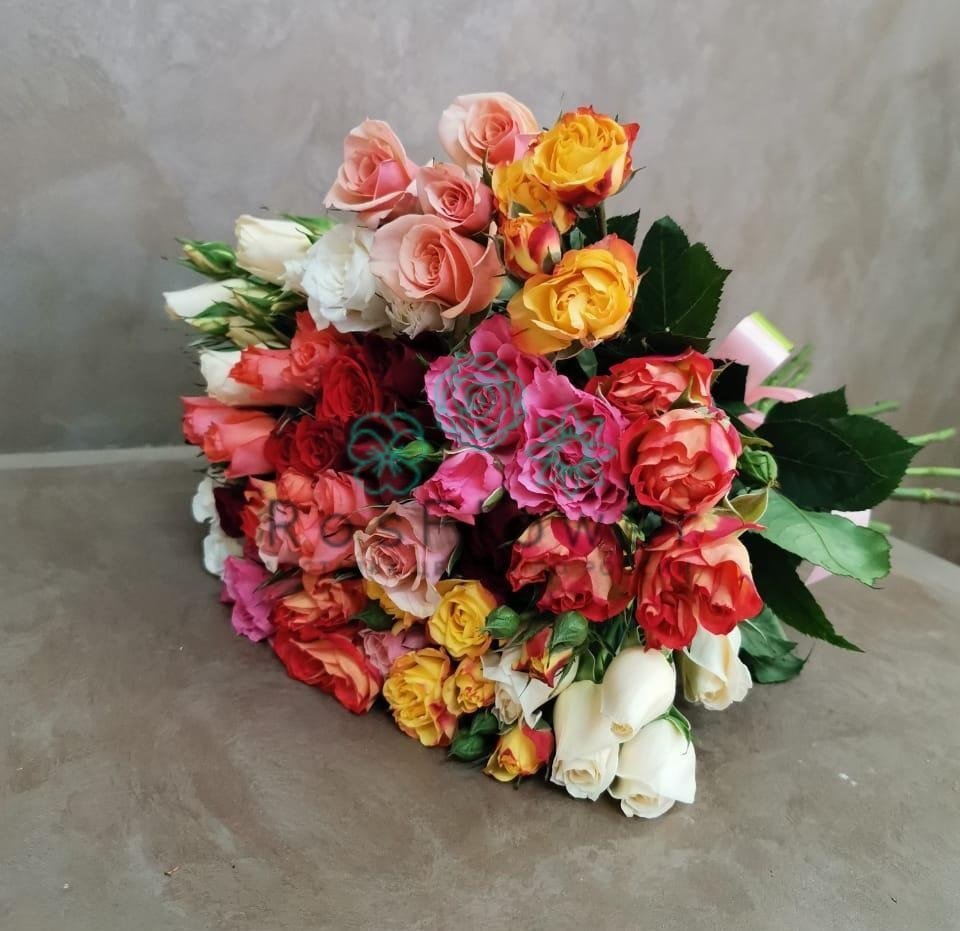 Букет цветов из: Розы в Синих Липягах