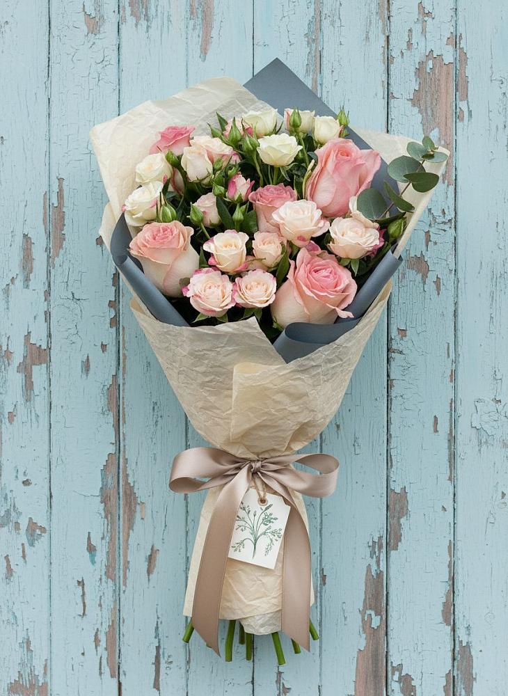 Букет цветов из: Розы в Синих Липягах