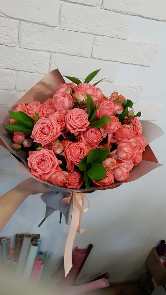 Букет цветов из: Розы в Синих Липягах