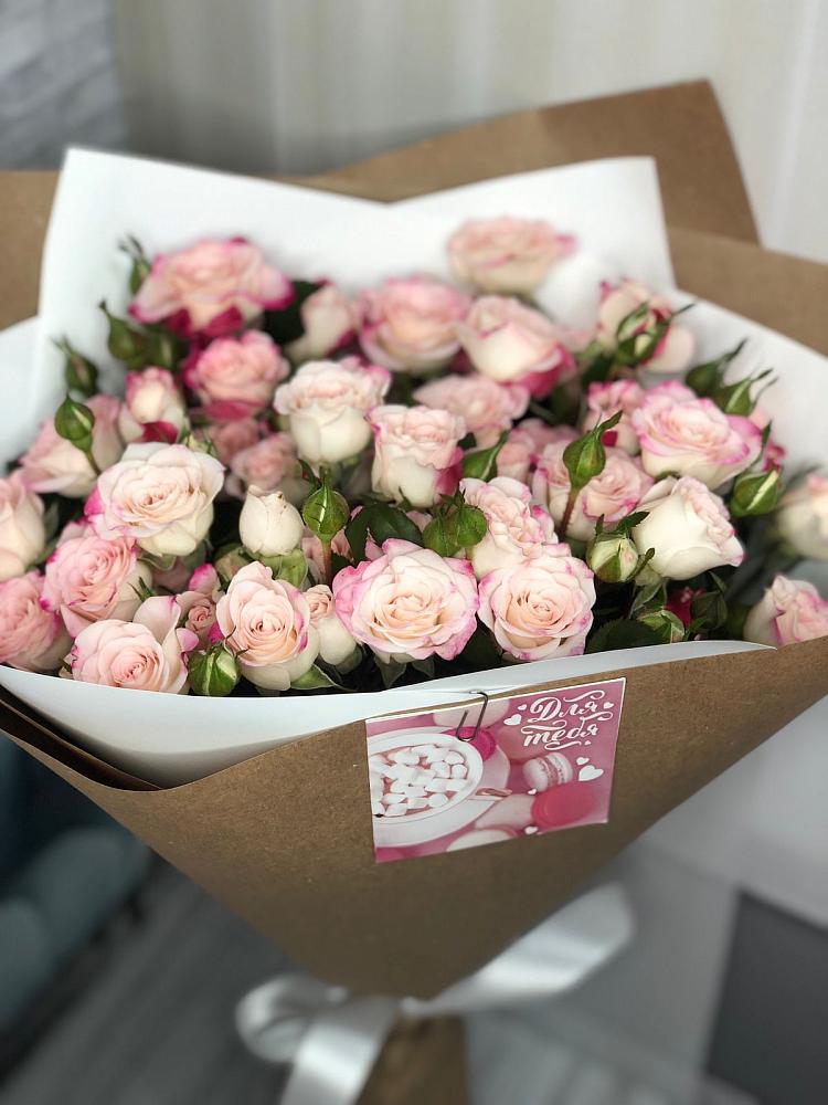 Букет цветов из: Розы в Синих Липягах