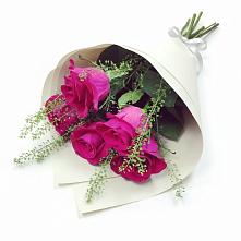 Букет цветов из:  Розы в Синих Липягах