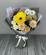 Букет цветов из:  Розы, Герберы и Хризантемы в Синих Липягах