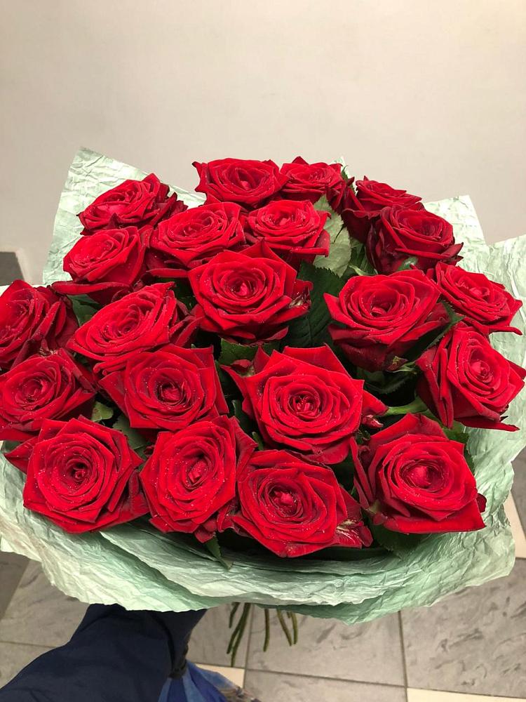 Розы Классика в Синих Липягах Букет Классика в Синих Липягах