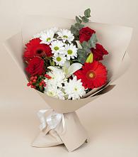 Букет цветов из:  Розы, Хризантемы, Герберы и Лилии в Синих Липягах