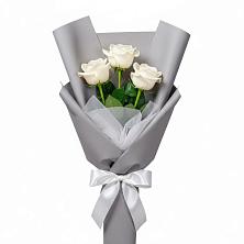 Букет 3 белые розы в Синих Липягах