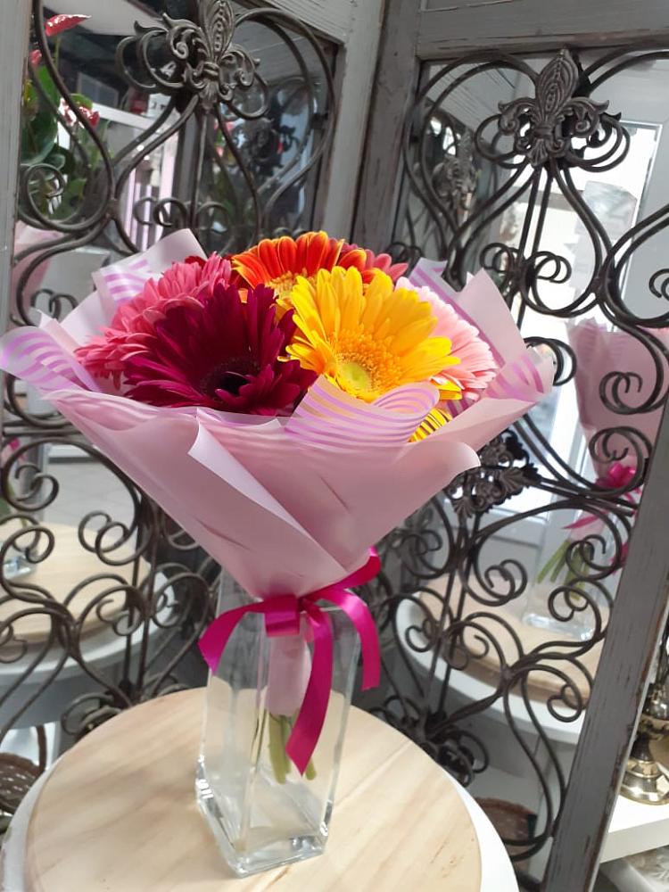 Букет цветов из: Герберы в Синих Липягах