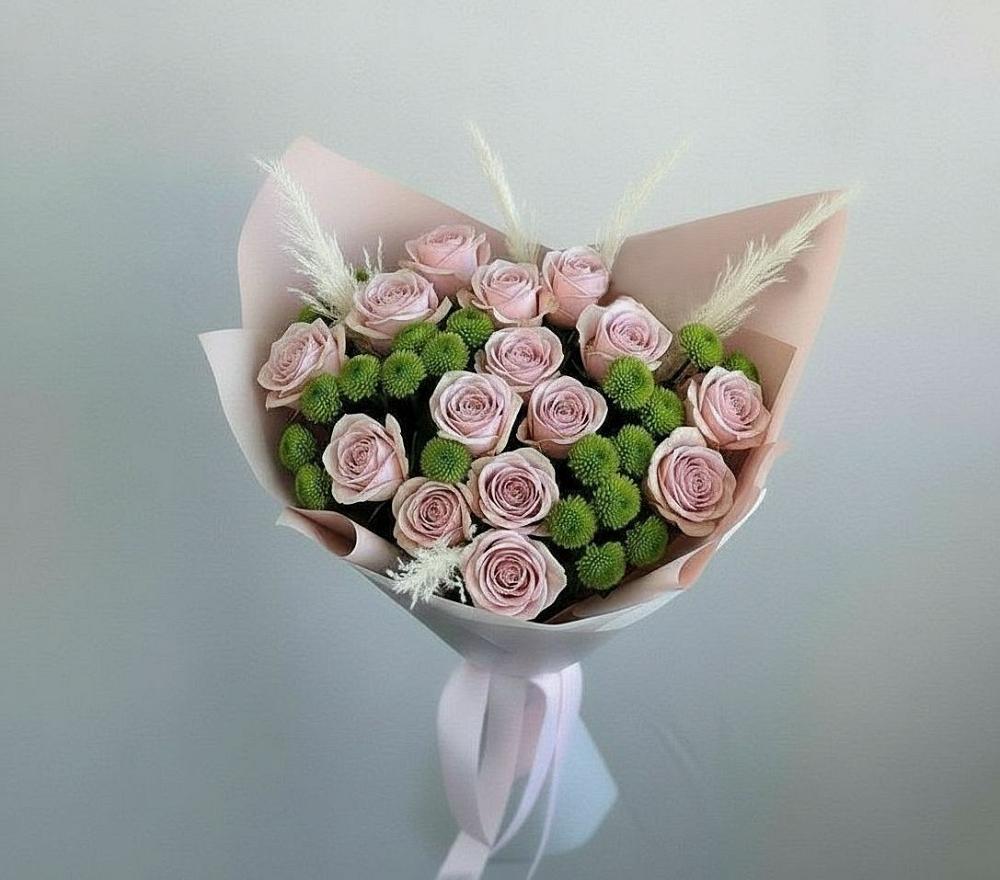 Букет цветов из: Розы и Хризантемы в Синих Липягах