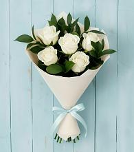 Букет цветов из:  Розы в Синих Липягах