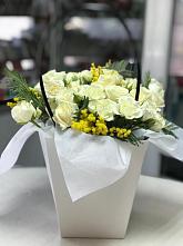 Цветочная композиция из Розы  в Синих Липягах