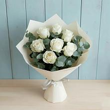 Букет Белые розы в Эвкалипте в Синих Липягах