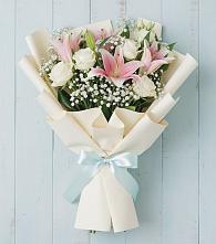 Букет цветов из:  Лилии в Синих Липягах